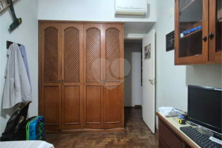 Apartamento à venda com 3 quartos, sendo 1 suíte, em Cosme Velho, Rio de Janeiro, RJ