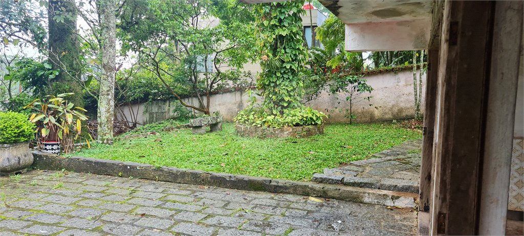 Casa à venda com 4 suítes no condomínio Jardim da Montanha I, Mairiporã - SP