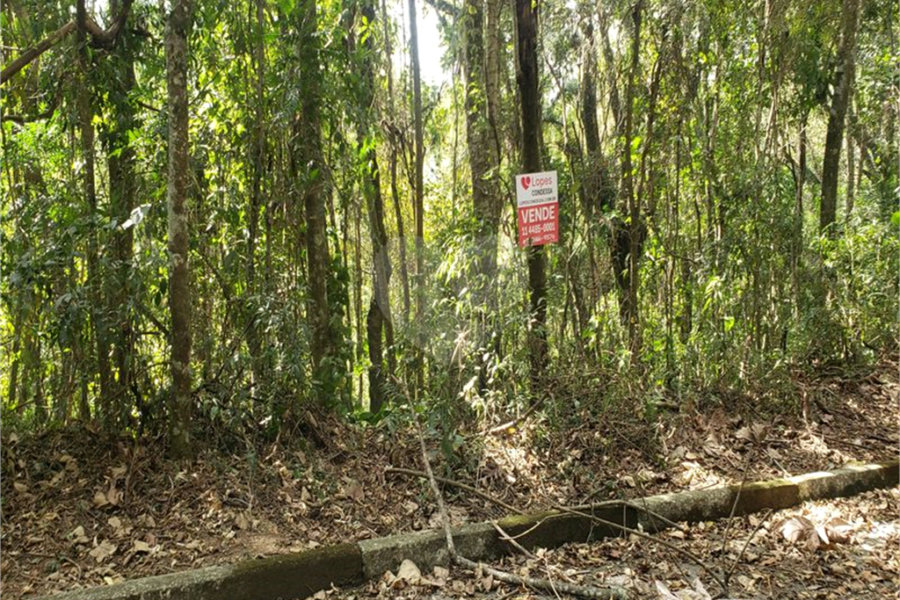 Terreno à venda no condomínio Alpes da Cantareira, Mairiporã - SP