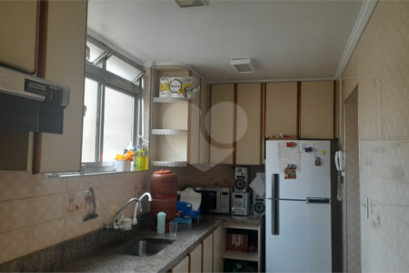 Apartamento à venda com 3 quartos em Vila Constança, São Paulo, SP