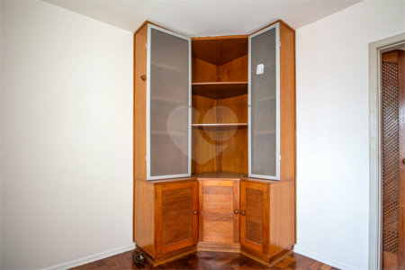 Apartamento à venda com 3 quartos, sendo 2 suítes, em Água Branca, São Paulo, SP