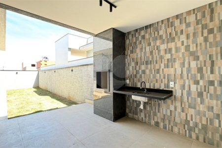 Casa à venda com 3 quartos, sendo 1 suíte, no condomínio Reserva Ipanema, Sorocaba - SP
