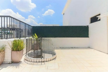 Apartamento à venda com 3 quartos, sendo 1 suíte, em Cidade São Francisco, São Paulo, SP