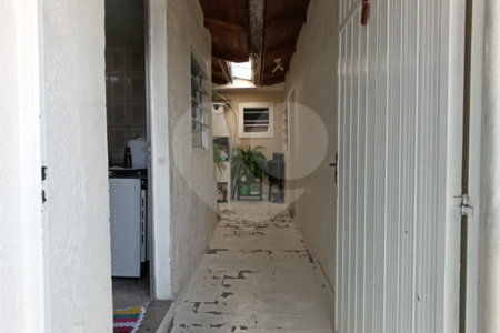 Casa Térrea à venda com 3 quartos em Horto Florestal, São Paulo, SP