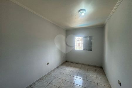 Casa à venda com 4 quartos, sendo 2 suítes, em Jardim Bela Vista, Guarulhos, SP