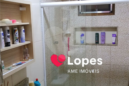 Casa à venda com 2 quartos, sendo 1 suíte, no condomínio Residencial 400, Rio de Janeiro - RJ