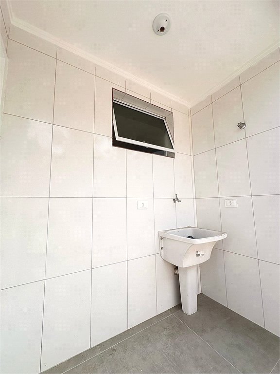 Apartamento à venda com 2 quartos, sendo 1 suíte, em Indaiá, Bertioga, SP