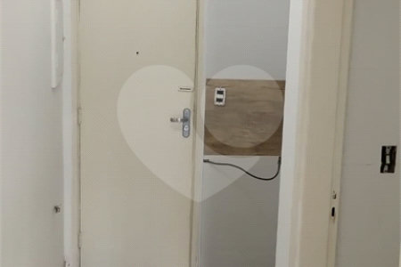 Apartamento à venda com 1 suíte em Santa Cecília, São Paulo, SP