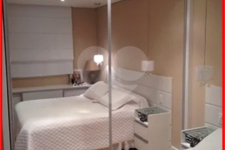 Apartamento à venda com 3 quartos, sendo 1 suíte, em Vila Gumercindo, São Paulo, SP