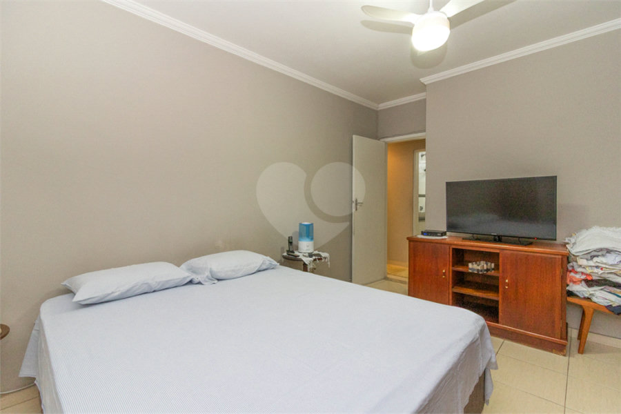 Casa à venda com 3 quartos, sendo 1 suíte, em Santa Terezinha, São Paulo, SP