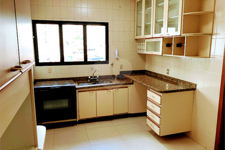 Apartamento à venda ou para alugar com 4 quartos, sendo 2 suítes, em Santana, São Paulo, SP