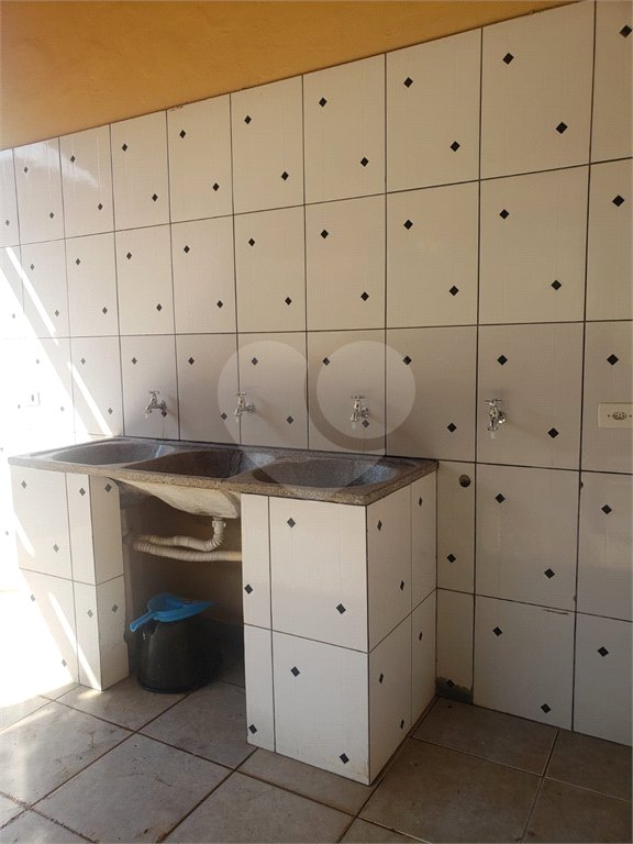Casa à venda com 3 quartos em Parque São Carlos, Três Lagoas, MS