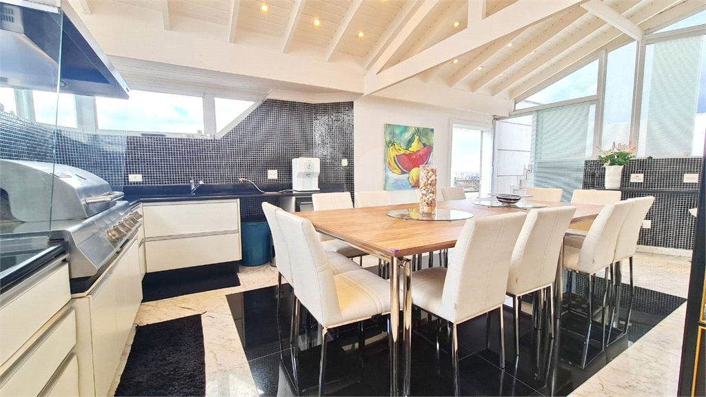 Apartamento à venda com 4 suítes em Vila Maria Alta, São Paulo, SP