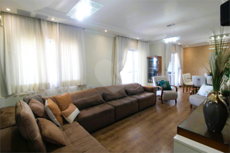 Apartamento à venda com 3 suítes em Santo Amaro, São Paulo, SP