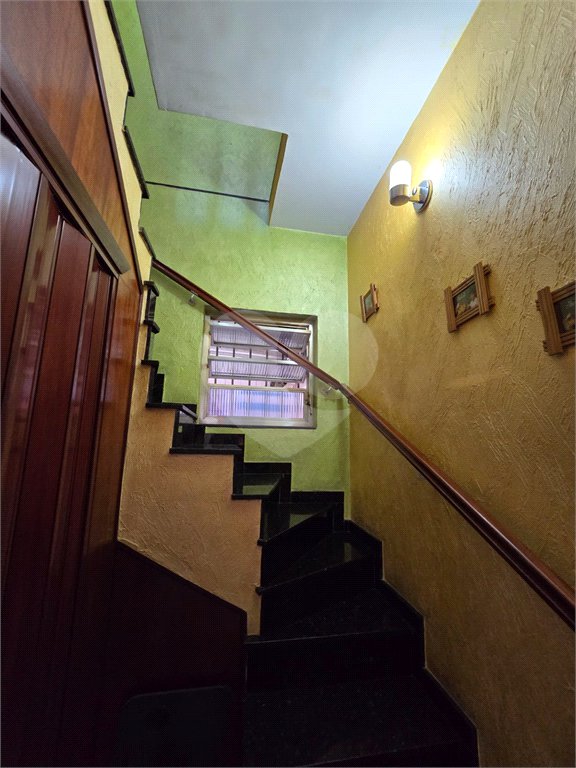 Sobrado à venda com 5 quartos, sendo 1 suíte, em Vila Bonilha, São Paulo, SP