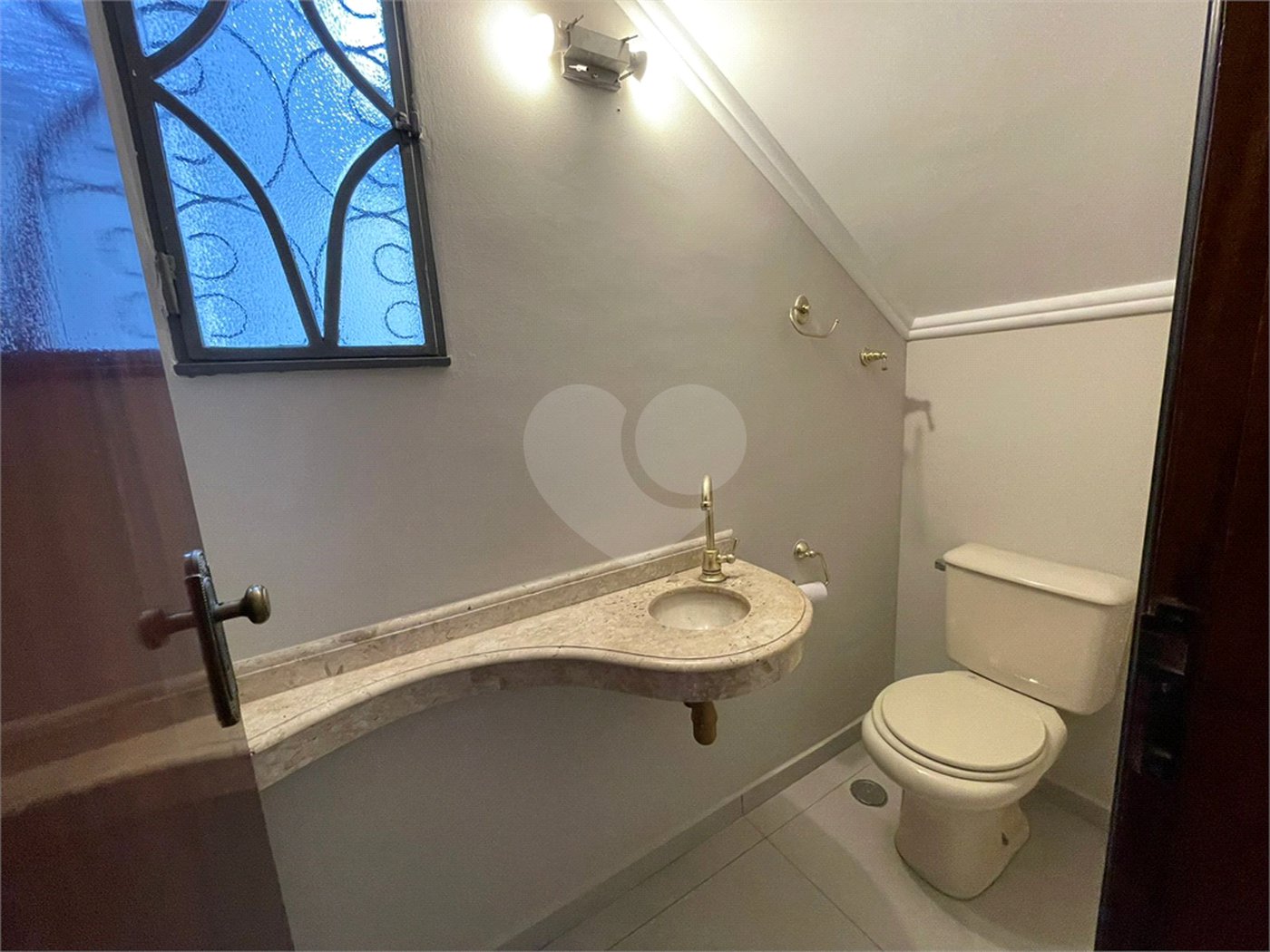 Sobrado à venda com 3 quartos, sendo 2 suítes, em Vila Palmeiras, São Paulo, SP