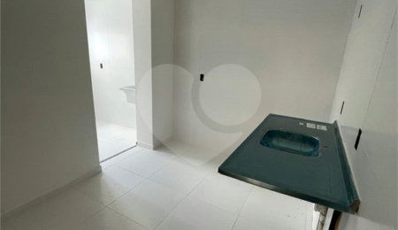 Casa à venda com 3 quartos, sendo 1 suíte,  em Parque Vitória, São Paulo, SP