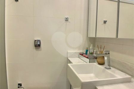 Apartamento à venda com 3 quartos, sendo 1 suíte, em Sumaré, São Paulo, SP