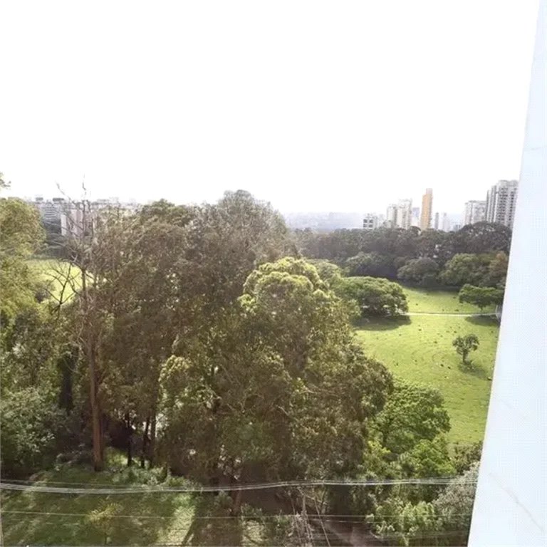 Duplex à venda com 2 quartos, sendo 1 suíte, em Paraíso do Morumbi, São Paulo, SP