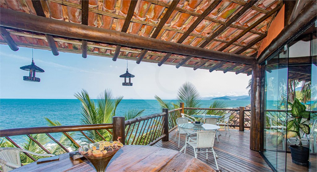Casa à venda com 4 suítes em Praia Grande (sul da Ilha), Ilhabela, SP
