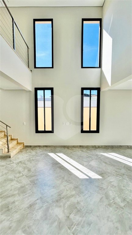 Casa à venda com 4 quartos, sendo 3 suítes,  no condomínio Residencial Jardim Villa Verona, Sorocaba - SP