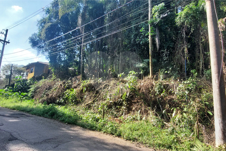 Terreno à venda no condomínio Sausalito, Mairiporã - SP