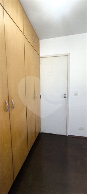 Apartamento à venda com 3 quartos, sendo 1 suíte, em Pinheiros, São Paulo, SP