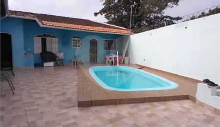 Casa Térrea à venda com 3 suítes em Loty, Itanhaém, SP
