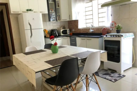 A VENDA SOBRADO, 100M², 3 DORMITORIOS 2 SENDO SUITE, 3 BANHEIROS, 2 VAGAS DE GARAGEM, SÃO JOSÉ DOS C