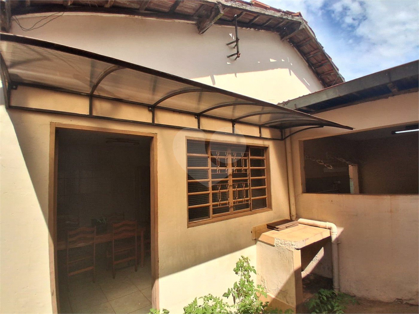 Casa espaçosa na Vila Costa do Sol em São Carlos – excelente para moradia, comércio ou investimento!