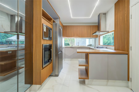 Casa à venda com 4 suítes em Alto da Boa Vista, São Paulo, SP