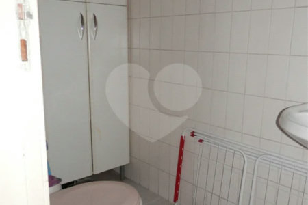 APARTAMENTO PRÓXIMO METRÔ SÃO JUDAS.