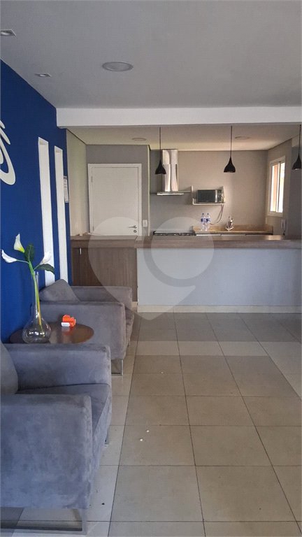 Apartamento à venda com 3 quartos, sendo 1 suíte, em Jardim Tupanci, Barueri, SP