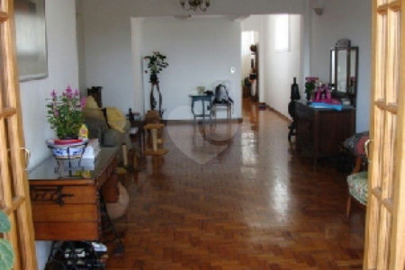 Apartamento à venda com 3 quartos, sendo 1 suíte,  em Pinheiros, São Paulo, SP