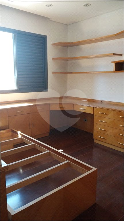 Apartamento à venda ou para alugar com 5 quartos, sendo 3 suítes,  em Tatuapé, São Paulo, SP