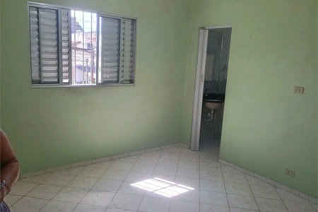 Sobrado à venda com 5 quartos em Vila Arriete, São Paulo, SP
