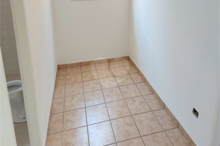 Sobrado à venda com 3 quartos, sendo 2 suítes, em Vila Paulicéia, São Paulo, SP