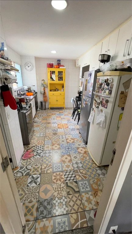 Apartamento à venda com 4 quartos, sendo 2 suítes, em Lar São Paulo, São Paulo, SP