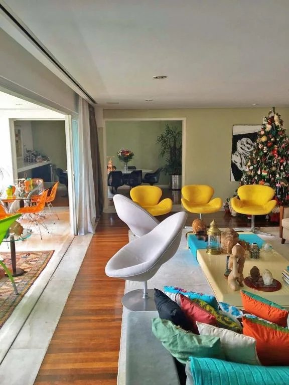 Apartamento para alugar com 4 quartos, sendo 3 suítes, em Jardim Londrina, São Paulo, SP