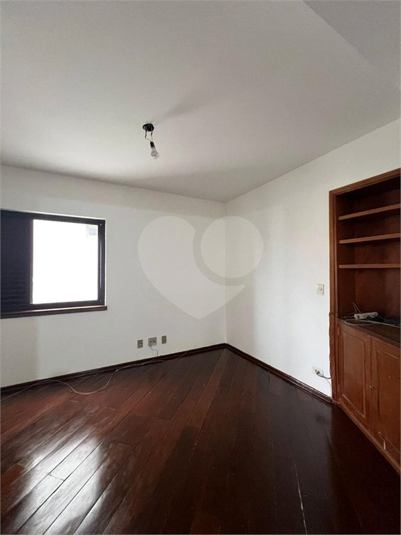 Apartamento à venda com 3 suítes em Itaim Bibi, São Paulo, SP