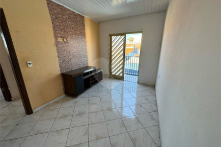 Sobrado à venda com 3 quartos em Vila Maciel, Itapetininga, SP