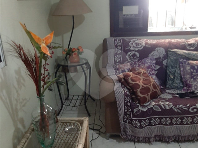 Casa à venda com 5 quartos, sendo 2 suítes,  em Parque Edu Chaves, São Paulo, SP