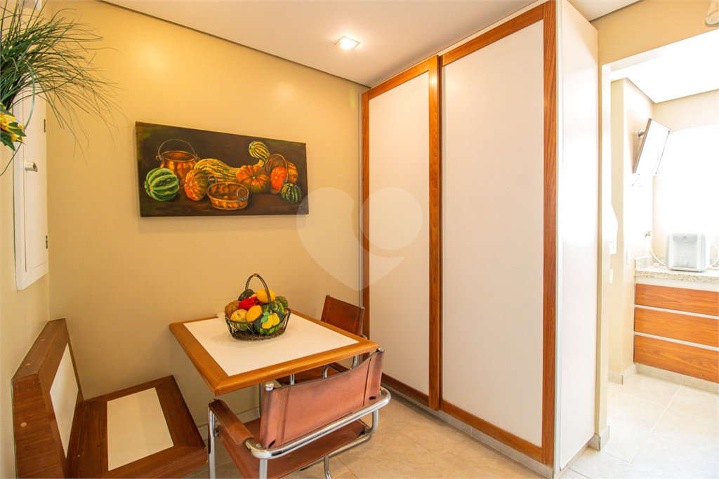 Cobertura à venda com 4 quartos, sendo 2 suítes, em Granja Julieta, São Paulo, SP