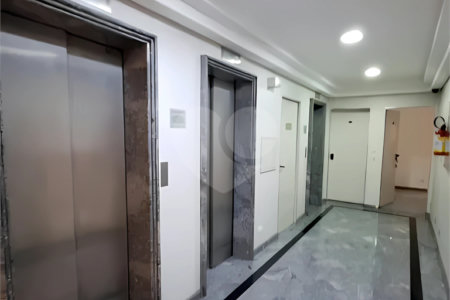 Sala à venda em Moema, São Paulo, SP