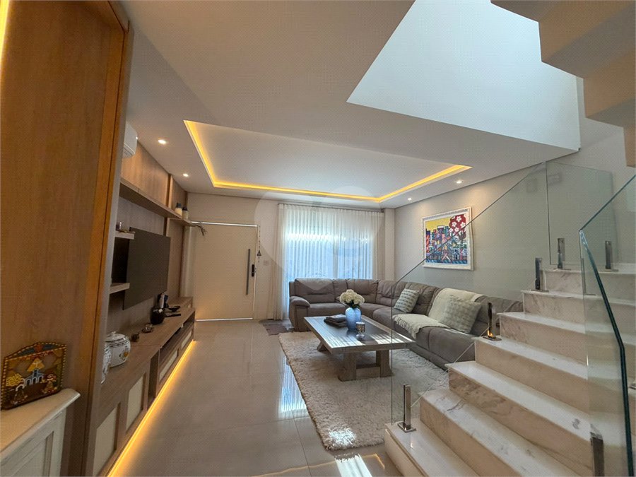 Casa à venda com 4 suítes no condomínio Saint Joseph, São Paulo - SP