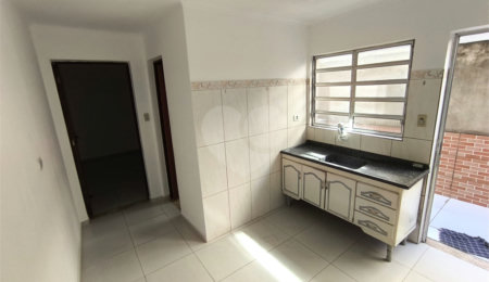 Casa para alugar com 1 quarto no condomínio Gustavo Dore, São Paulo - SP