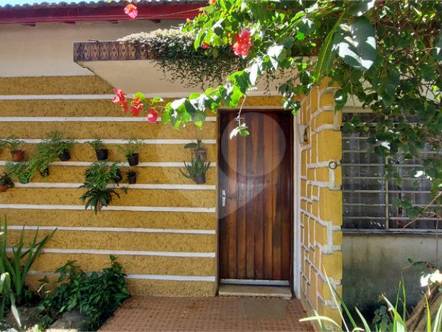 Casa Térrea à venda com 3 quartos em Campo Grande, São Paulo, SP