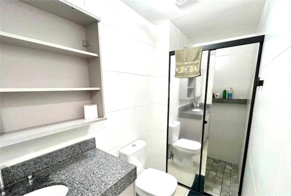 Apartamento à venda com 2 quartos, sendo 1 suíte,  em Vila Rosália, Guarulhos, SP