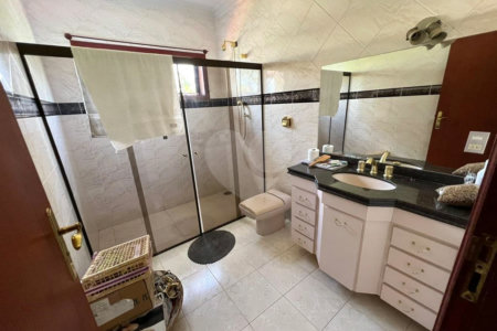 Casa à venda ou para alugar com 4 quartos, sendo 3 suítes, no condomínio Monte Belo, Salto - SP