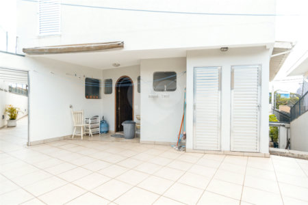 Casa Térrea à venda com 3 quartos, sendo 1 suíte, em Vila Inah, São Paulo, SP